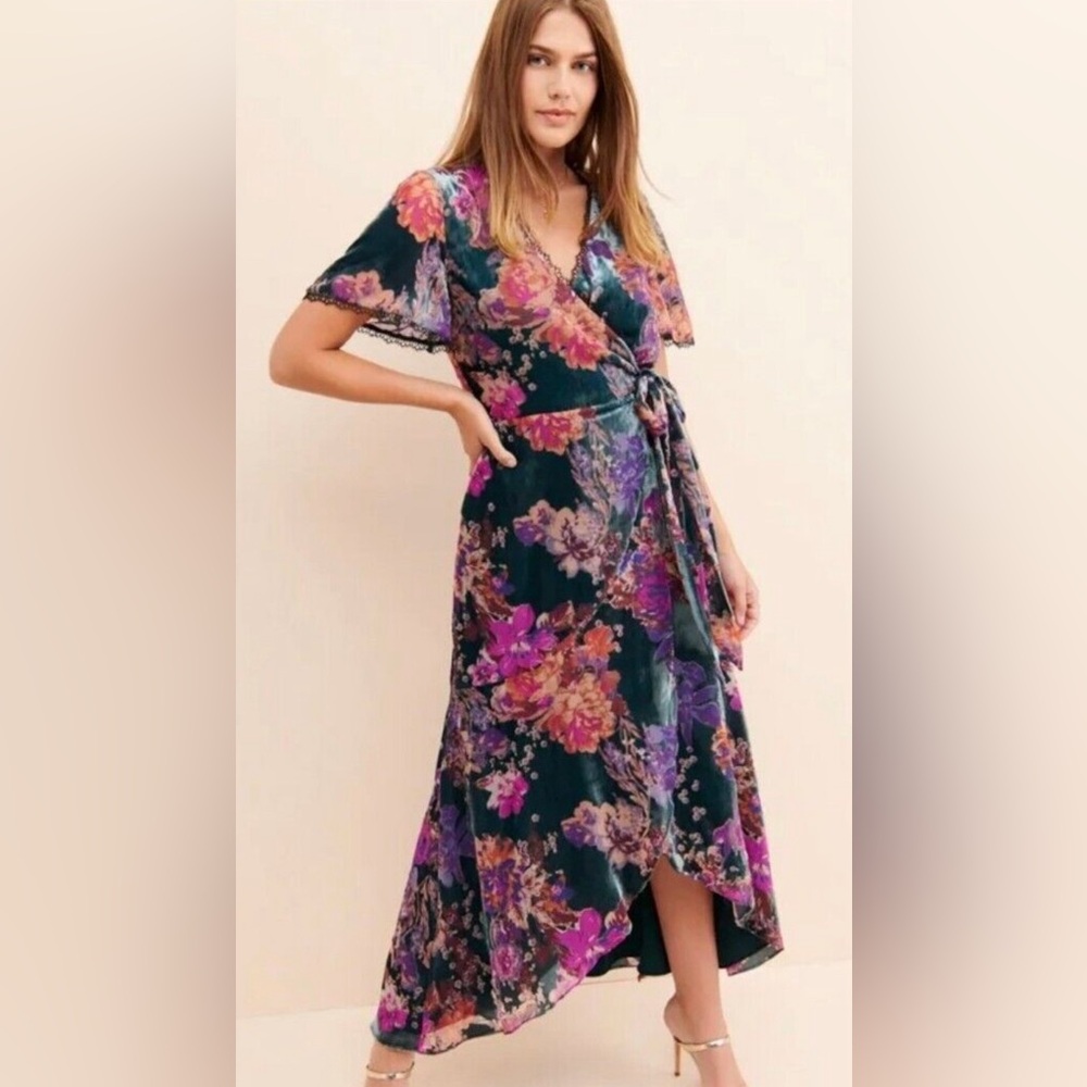 NWOT BHLDN Harlyn Guest of Honor Floral Velvet Hi-Low Maxi Dress - Size M